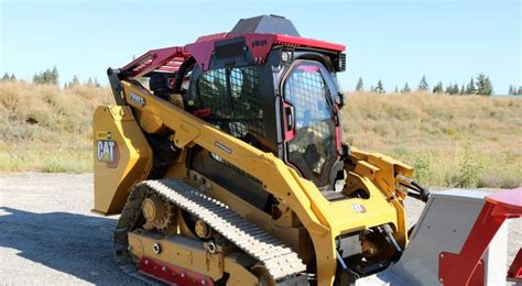 skeleton cat skid steer